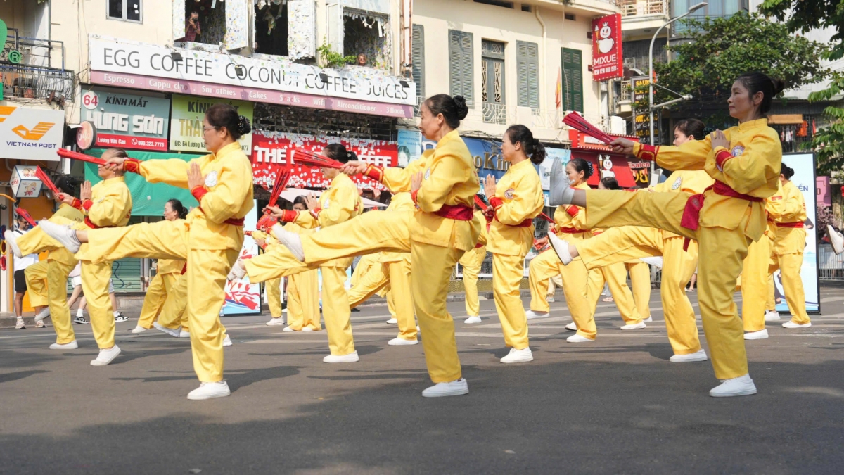 Lễ phát động hướng tới xây dựng thói quen tập luyện thể thao thường xuyên, vì một Việt Nam khỏe mạnh, hùng cường (ảnh BTC)