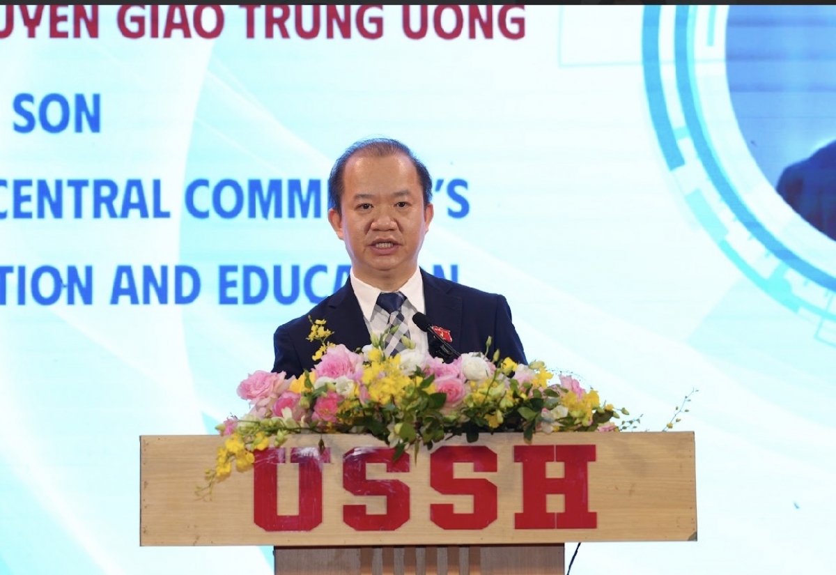 Ông Bùi Hoài Sơn, Phó Trưởng ban Tuyên giáo Trung ương phát biểu  (Ảnh USSH)