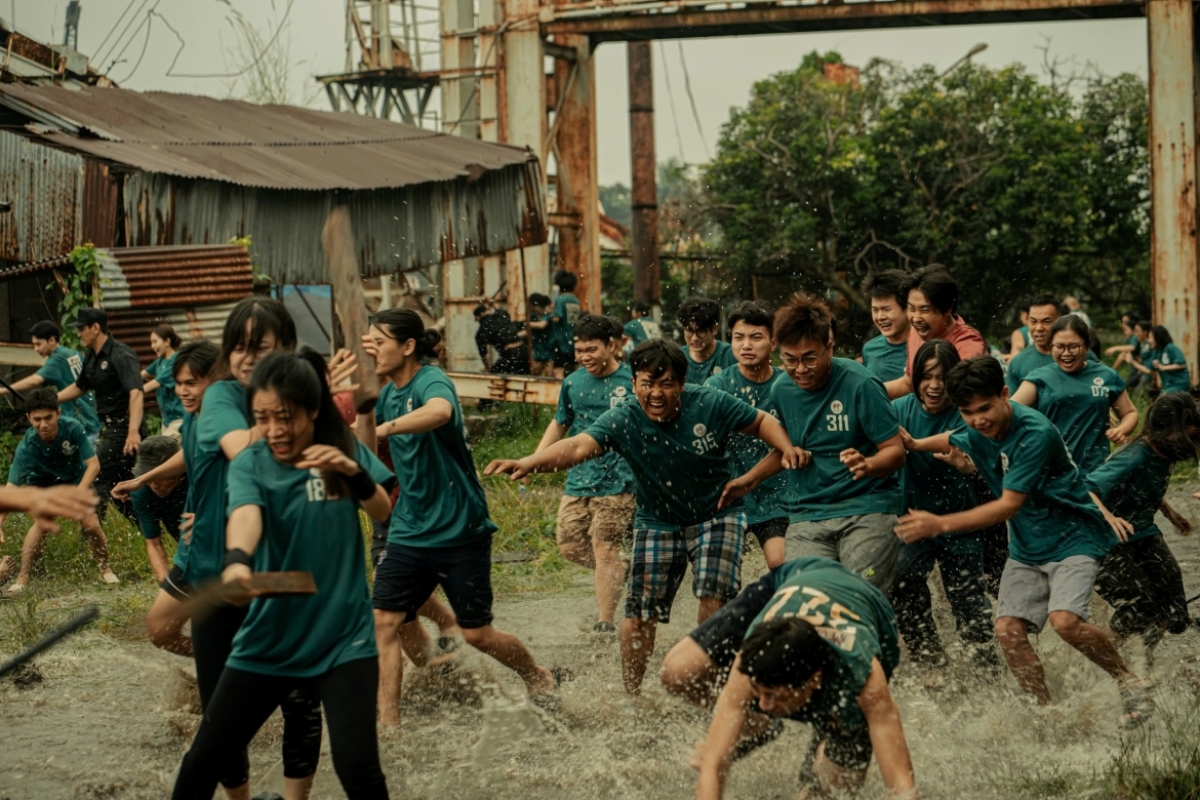 Bộ phim khai thác câu chuyện về những người rơi vào chiếc bẫy “việc nhẹ, lương cao”. (Ảnh BTC)