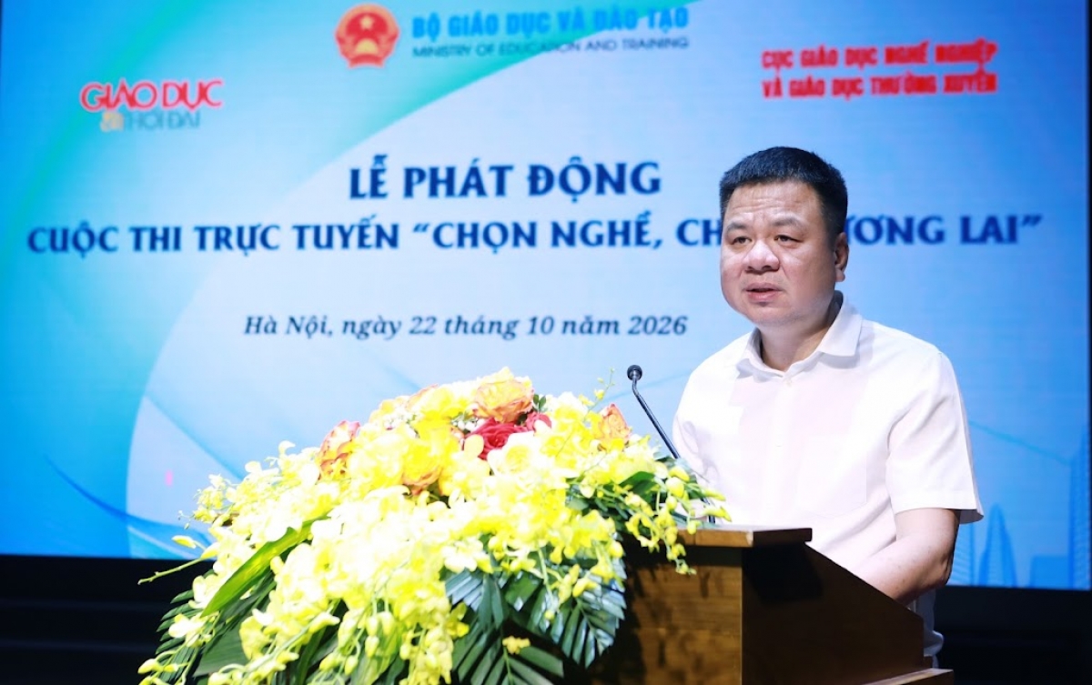 Nhà báo Triệu Ngọc Lâm - Tổng Biên tập Báo Giáo dục và Thời đại, Phó trưởng Ban thường trực Ban tổ chức Cuộc thi phát biểu tại lễ phát động. (Ảnh: Minh Phong)