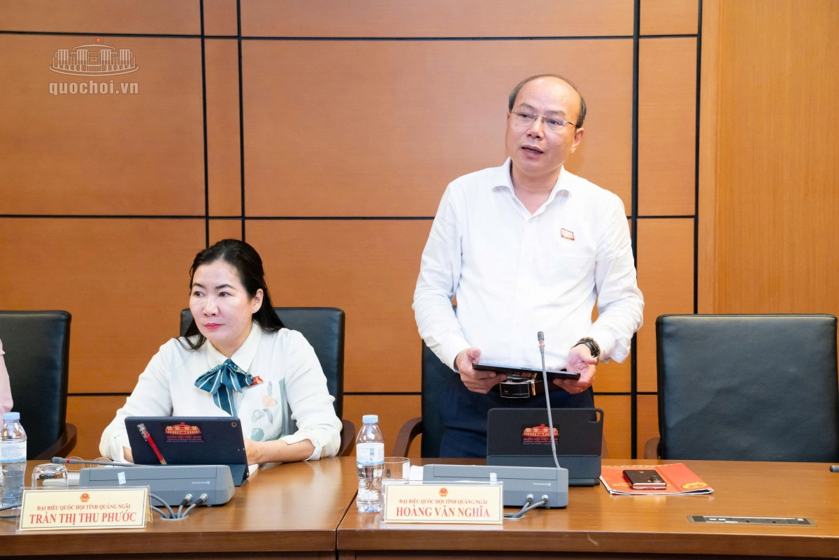 Đại biểu Hoàng Văn Nghĩa, Đoàn đại biểu Quốc hội tỉnh Quảng Ngãi (Ảnh: Quochoi.vn)