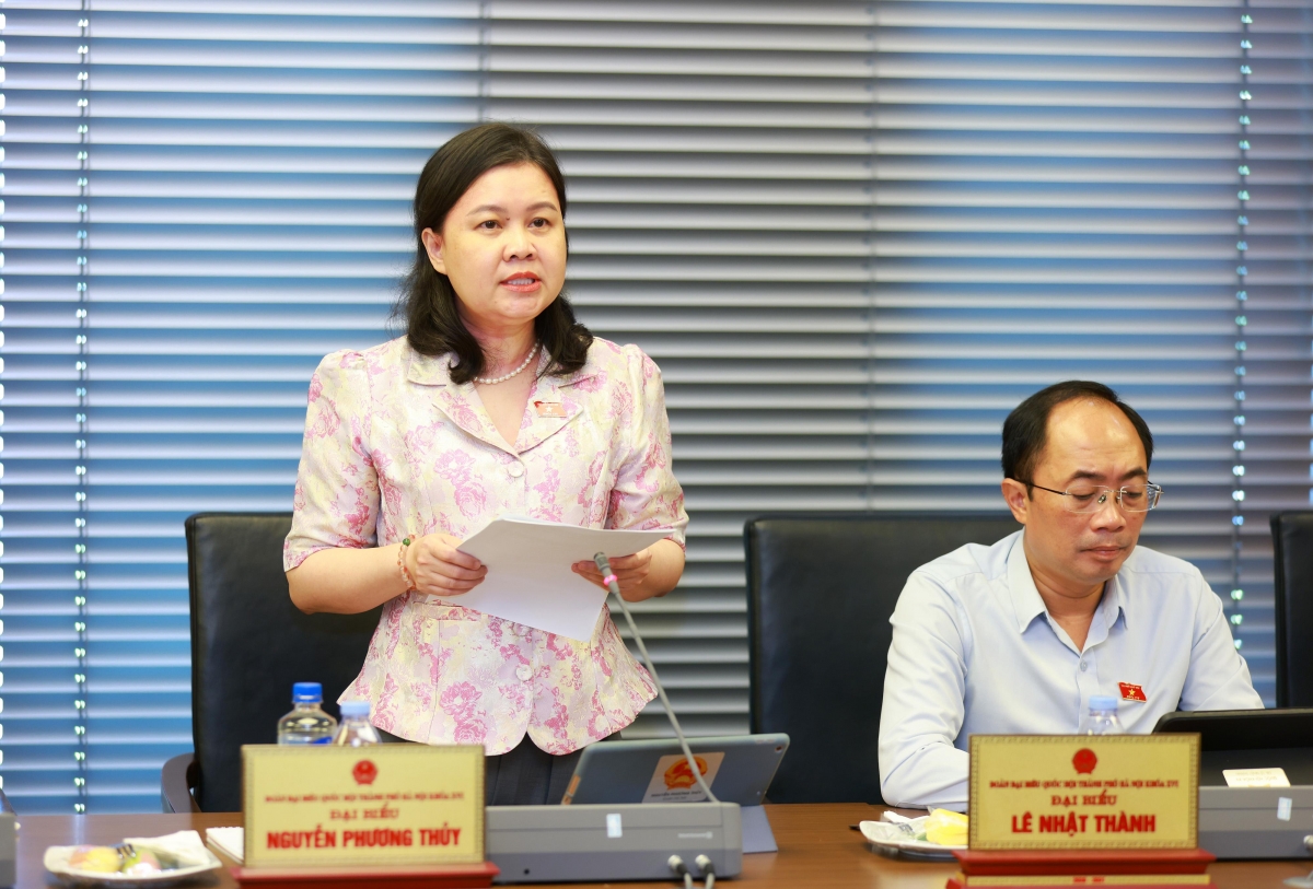 Đại biểu Nguyễn Phương Thủy, đoàn Hà Nội (Ảnh: Quochoi.vn)