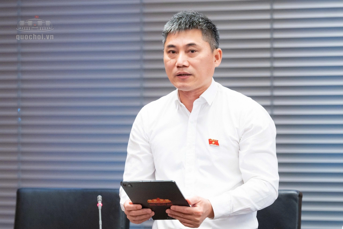 Đại biểu Phạm Anh Tuấn, Đoàn đại biểu Quốc hội tỉnh Ninh Bình (Ảnh: Quochoi,vn)