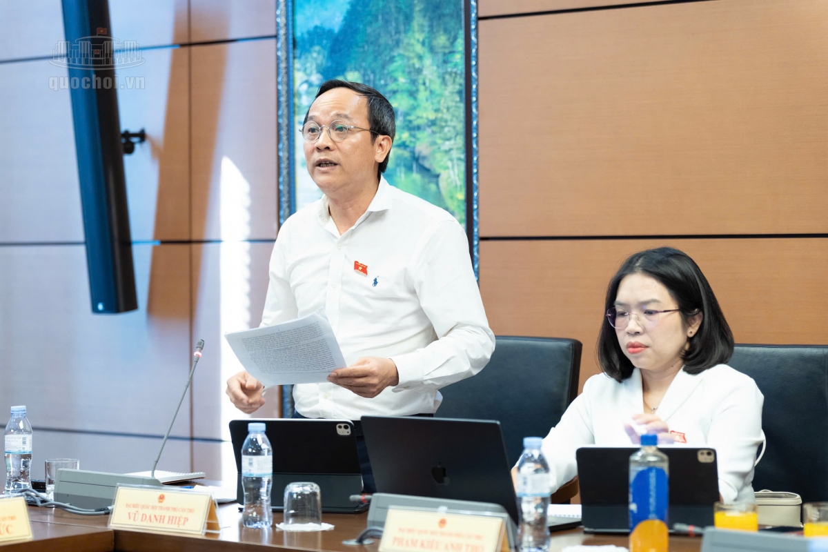 Đại biểu Vũ Danh Hiệp, Đoàn đại biểu Quốc hội thành phố Cần Thơ (Ảnh: Quochoi.vn)