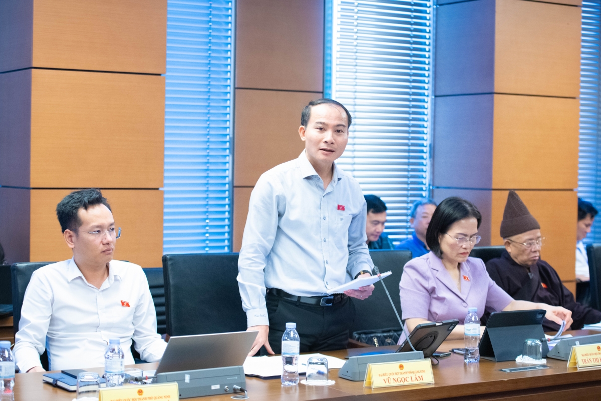 Đại biểu Vũ Ngọc Lâm, Đoàn đại biểu Quốc hội tỉnh Quảng Ninh (Ảnh: Quochoi.vn)