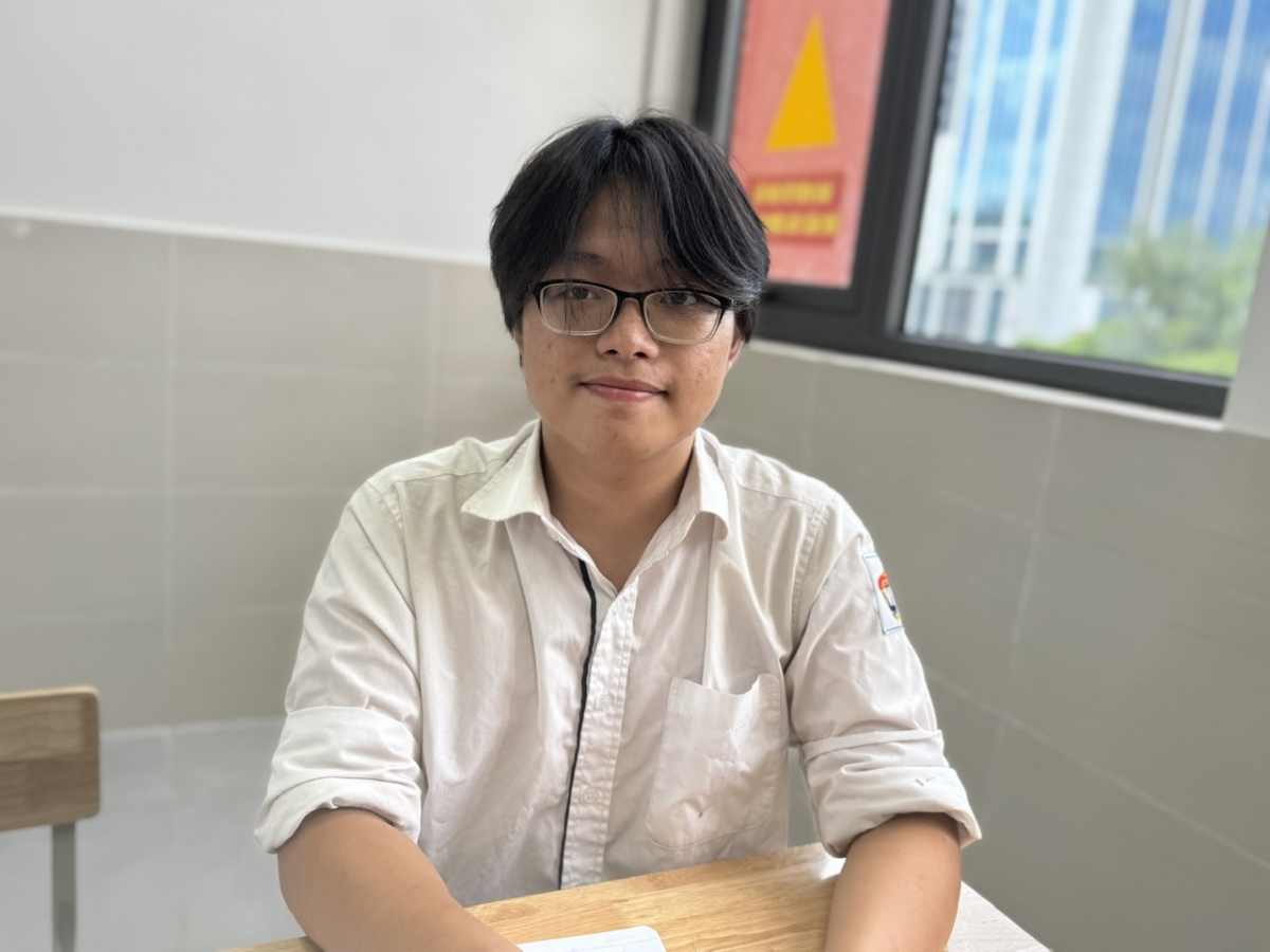Bạch Tùng Lâm học sinh lớp 11 trường THPT Việt Đức, Hà Nội (Ảnh: Thu Lương)