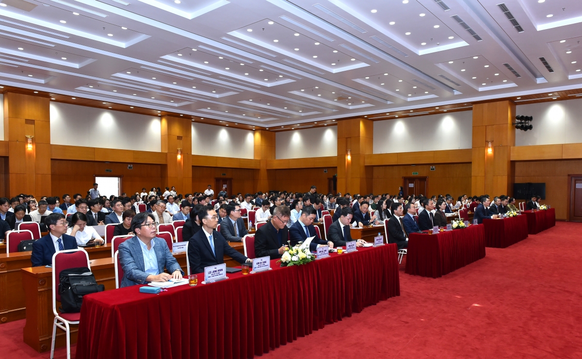 Hội nghị đối thoại thu hút sự tham gia đông đảo của các Hiệp hội và doanh nghiệp Hàn quốc - Ảnh: Bộ Tài chính.